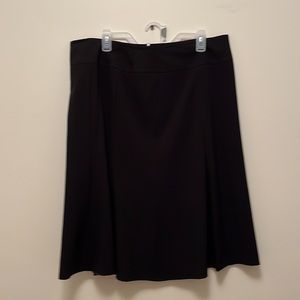 Black Align flare skirt